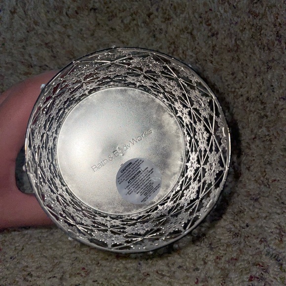 BBW works gel flake candle holder ❄️ - Picture 4 of 13